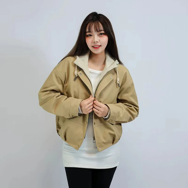 SNOW FLYING/雪中飞95白鸭绒巴恩风羽绒服