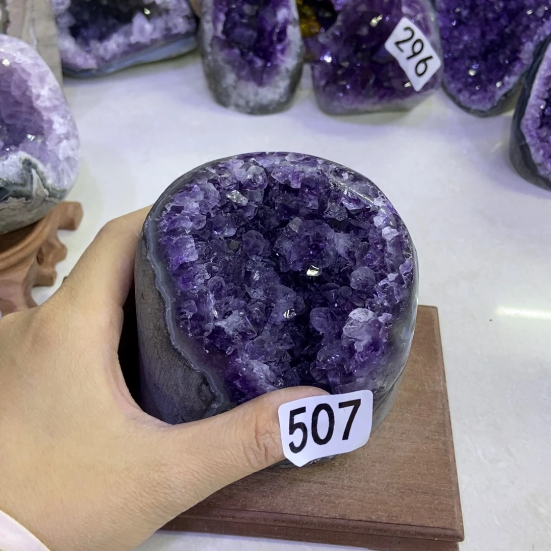 紫晶未镶嵌大型摆件（非配饰）