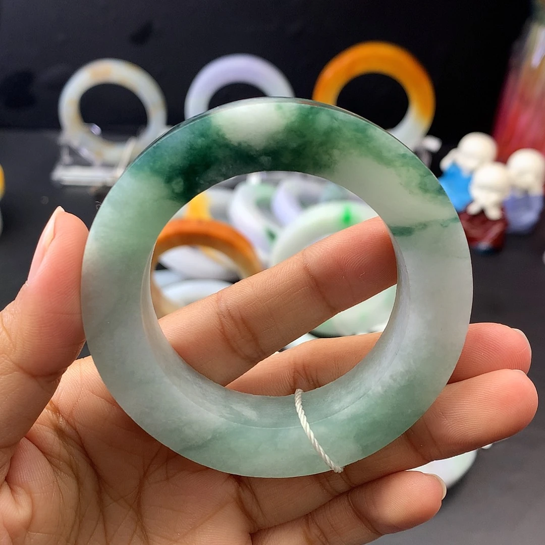 定制翡翠未镶嵌正圈