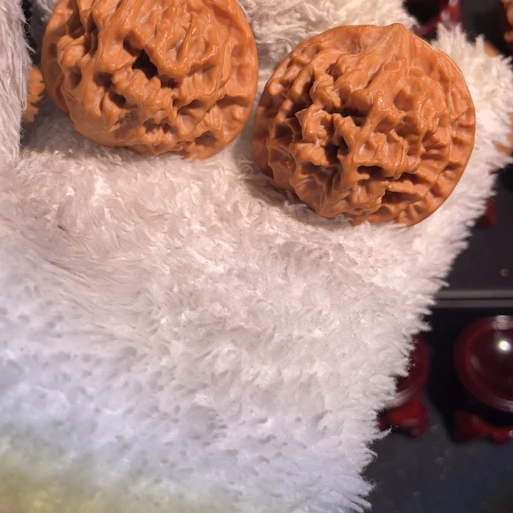 文玩核桃吊坠41官帽