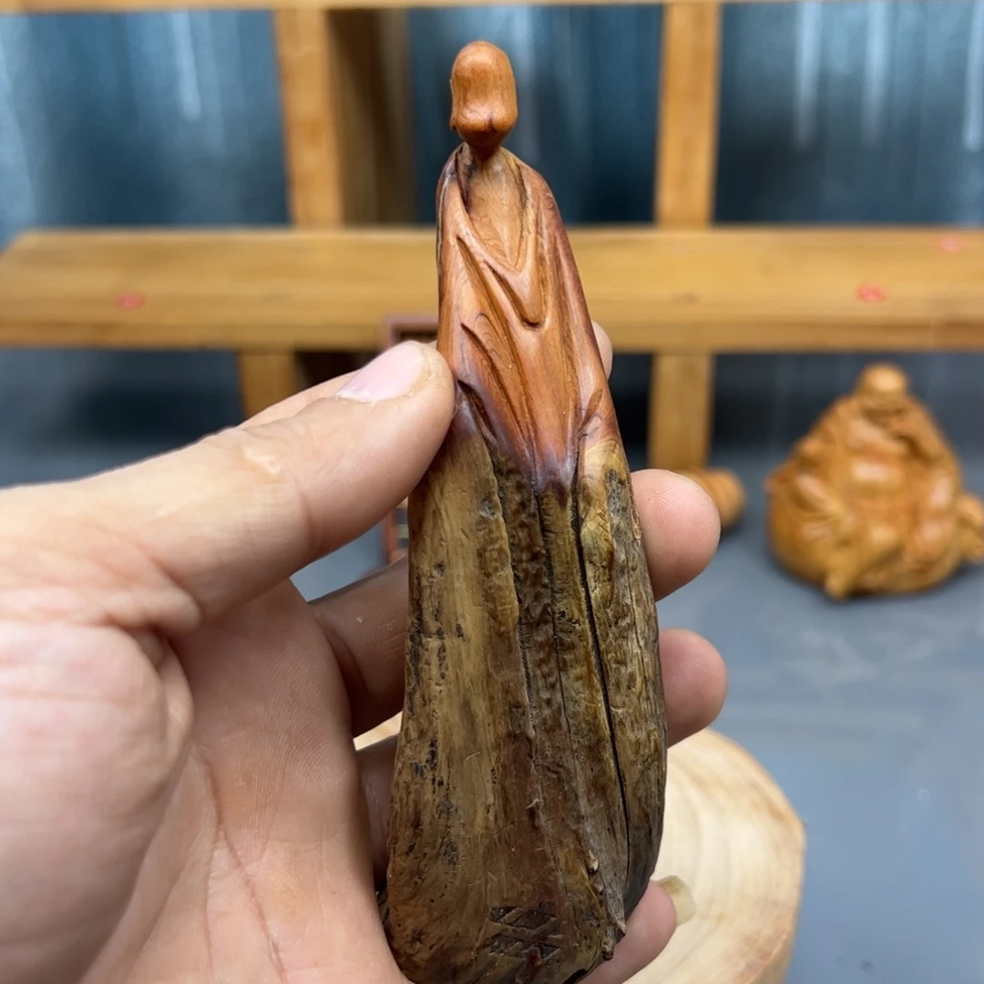 陈***哥木崖柏木摆件手把件