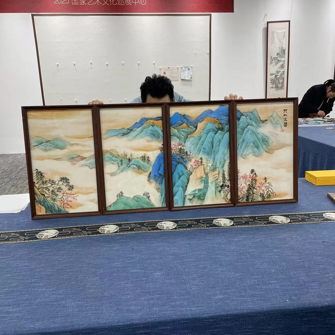 33*53竖幅-只此金碧四条屏+/张涛（带框）