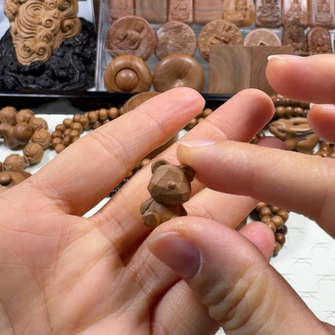 吊坠檀香木切面熊