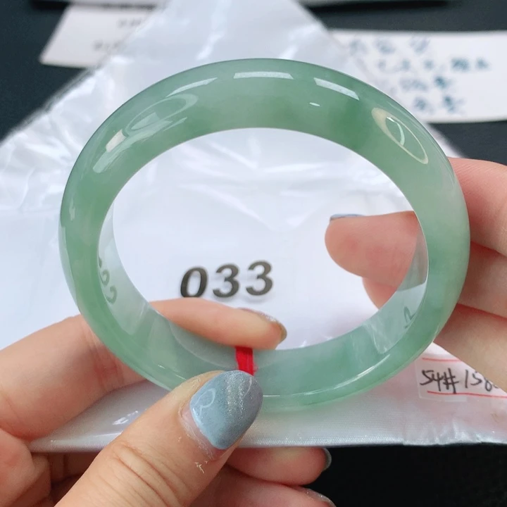 翡翠手镯未镶嵌翡翠手镯54