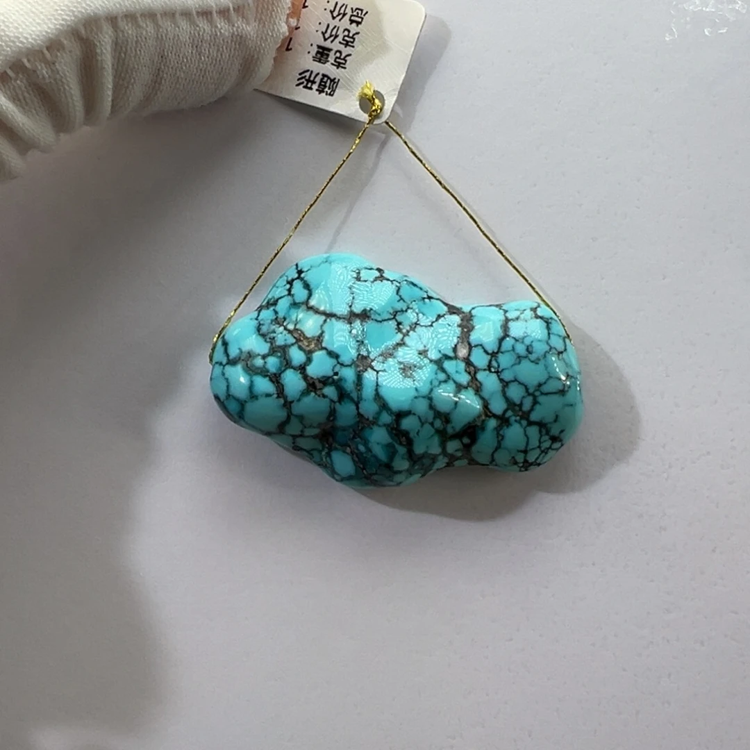绿松石未镶嵌挂件