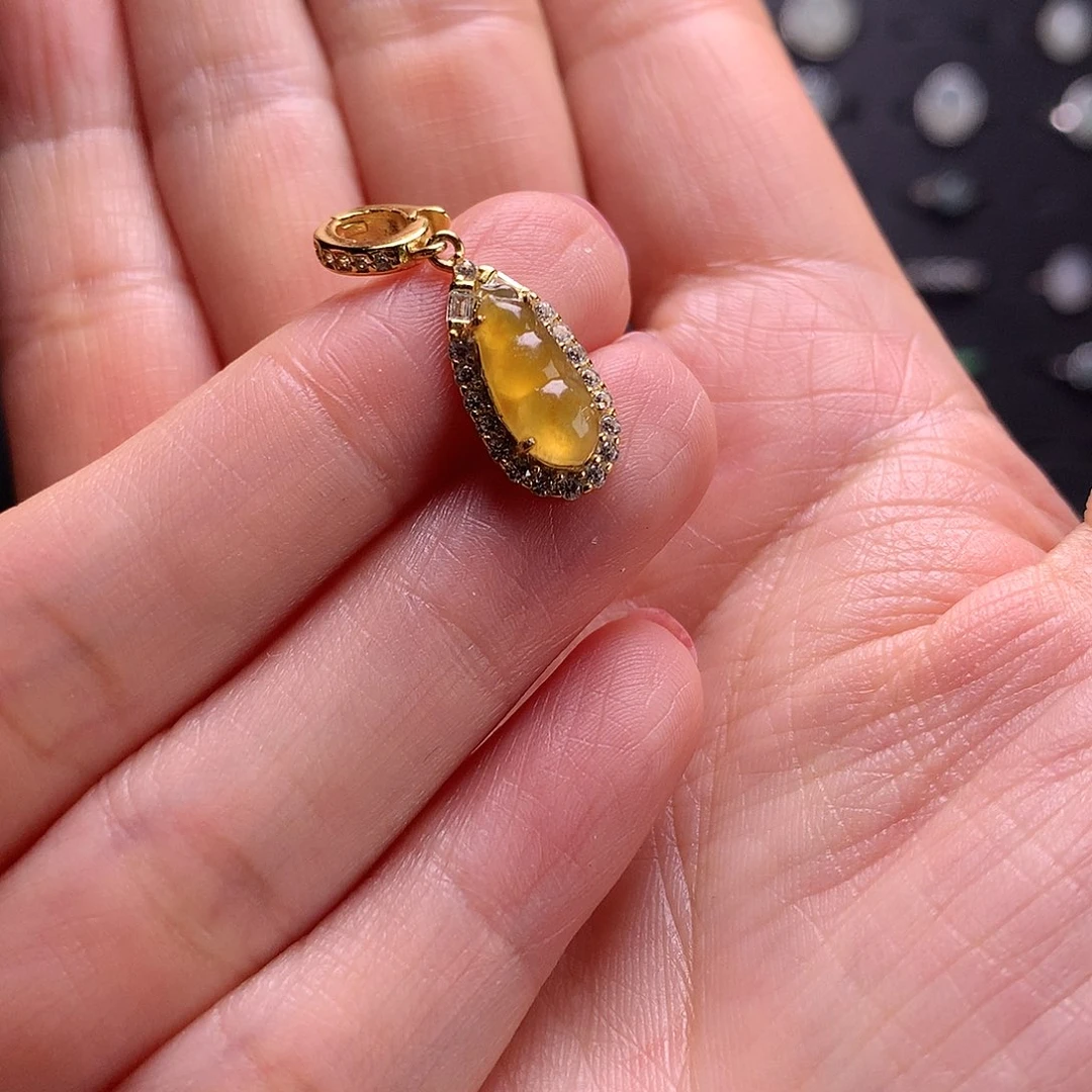 颈饰银S925镶嵌翡翠1111111