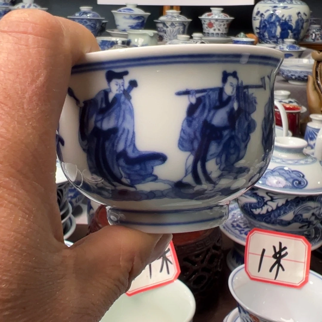 摆件景德镇青花瓷器