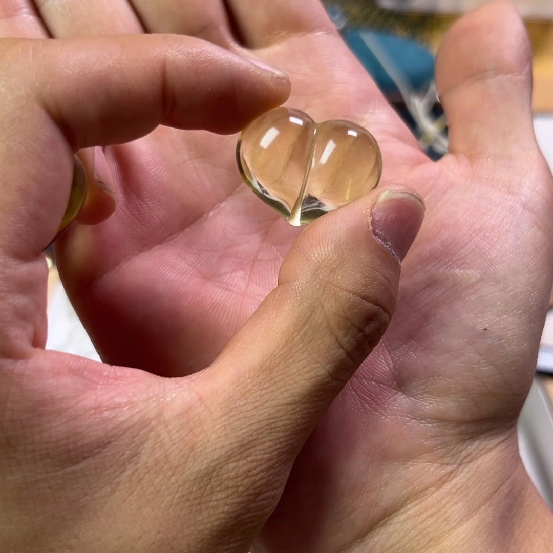 【闪购商品】水晶手链未镶嵌黄屁桃