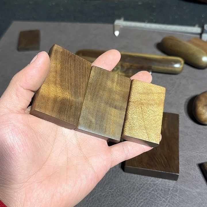 ****护阴沉木直播间一物一拍截图