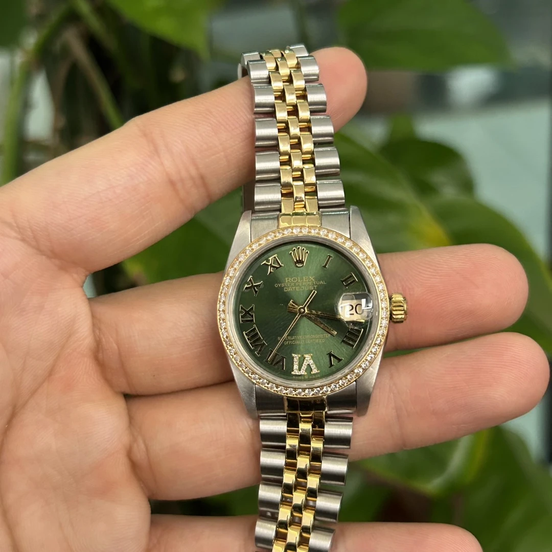 99新 Rolex/劳力士 表展日志型系列68273绿盘后钻腕表/WHP031531