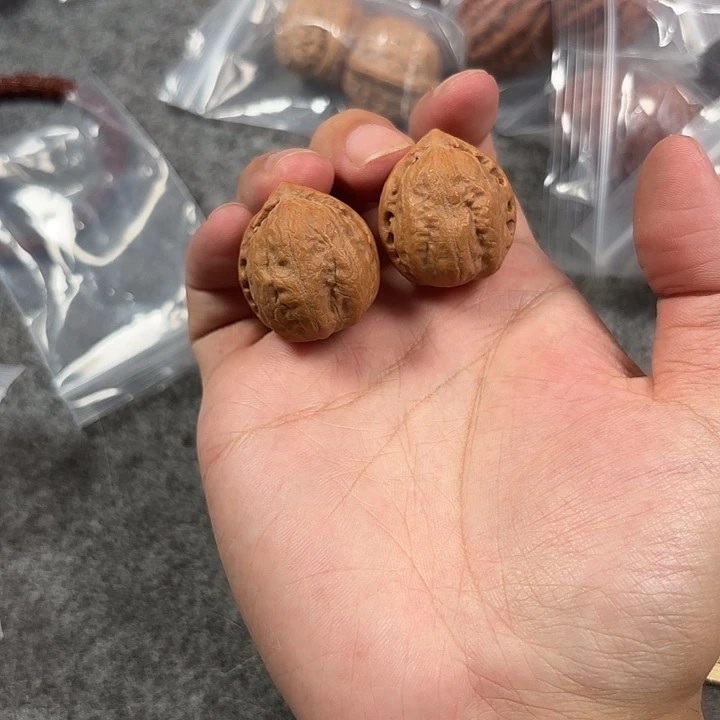 文玩核桃吊坠小佛肚27