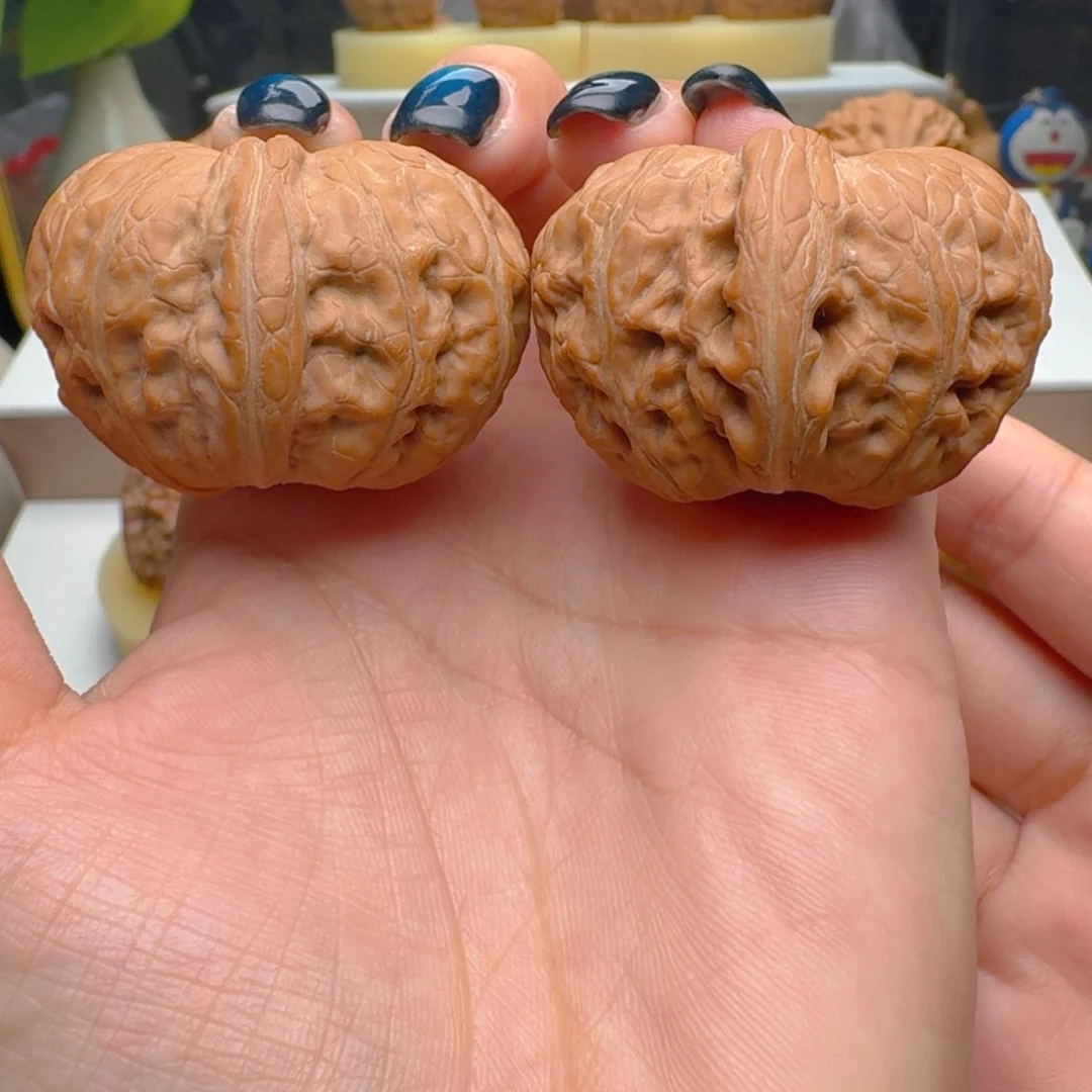 把件核桃42双翘肩元宝