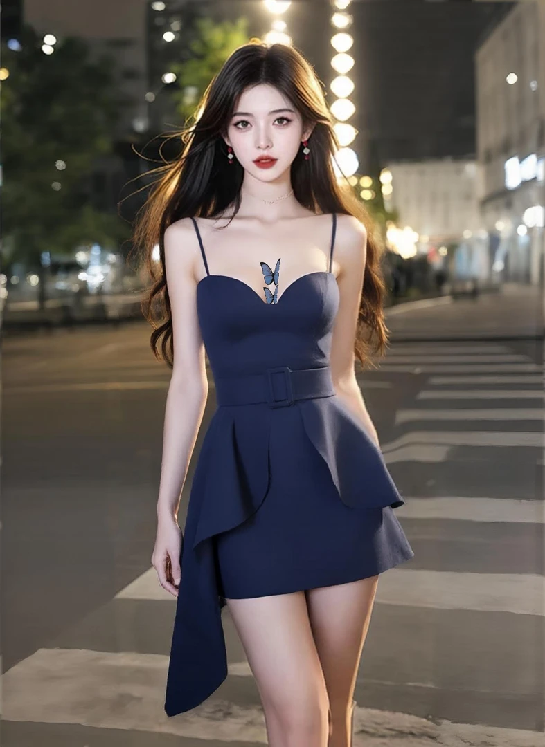 欧美吊带短裙女夏季新款设计感小众收腰a字性感连衣裙御姐轻熟风