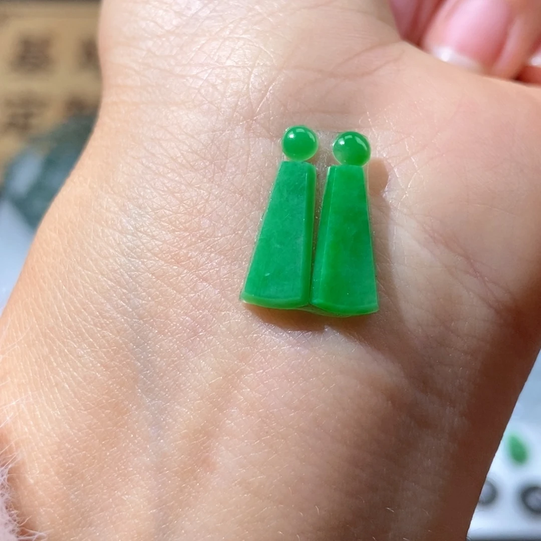 定制翡翠未镶嵌翡翠17.5×6.1×2