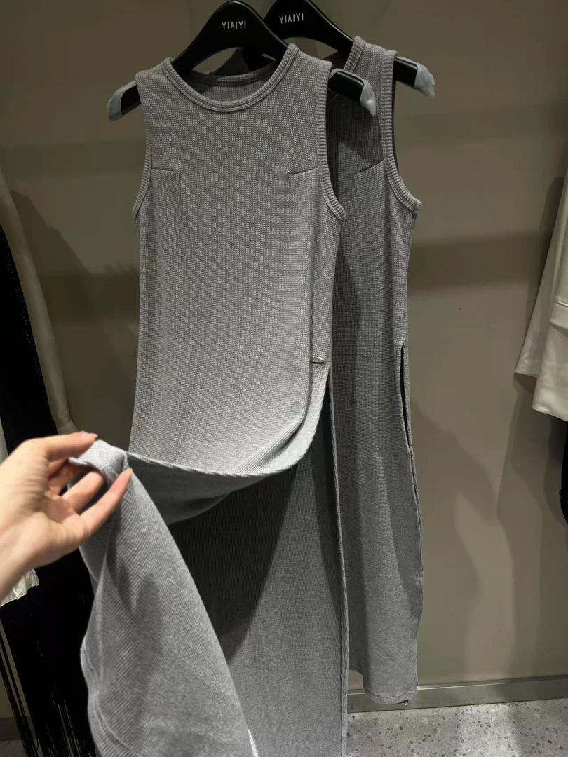 夏季圆领中长款无袖针织修身连衣裙外穿内搭时尚美观