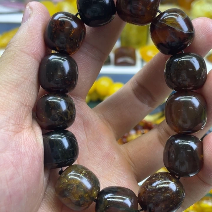 琥珀未镶嵌珠宝奇石