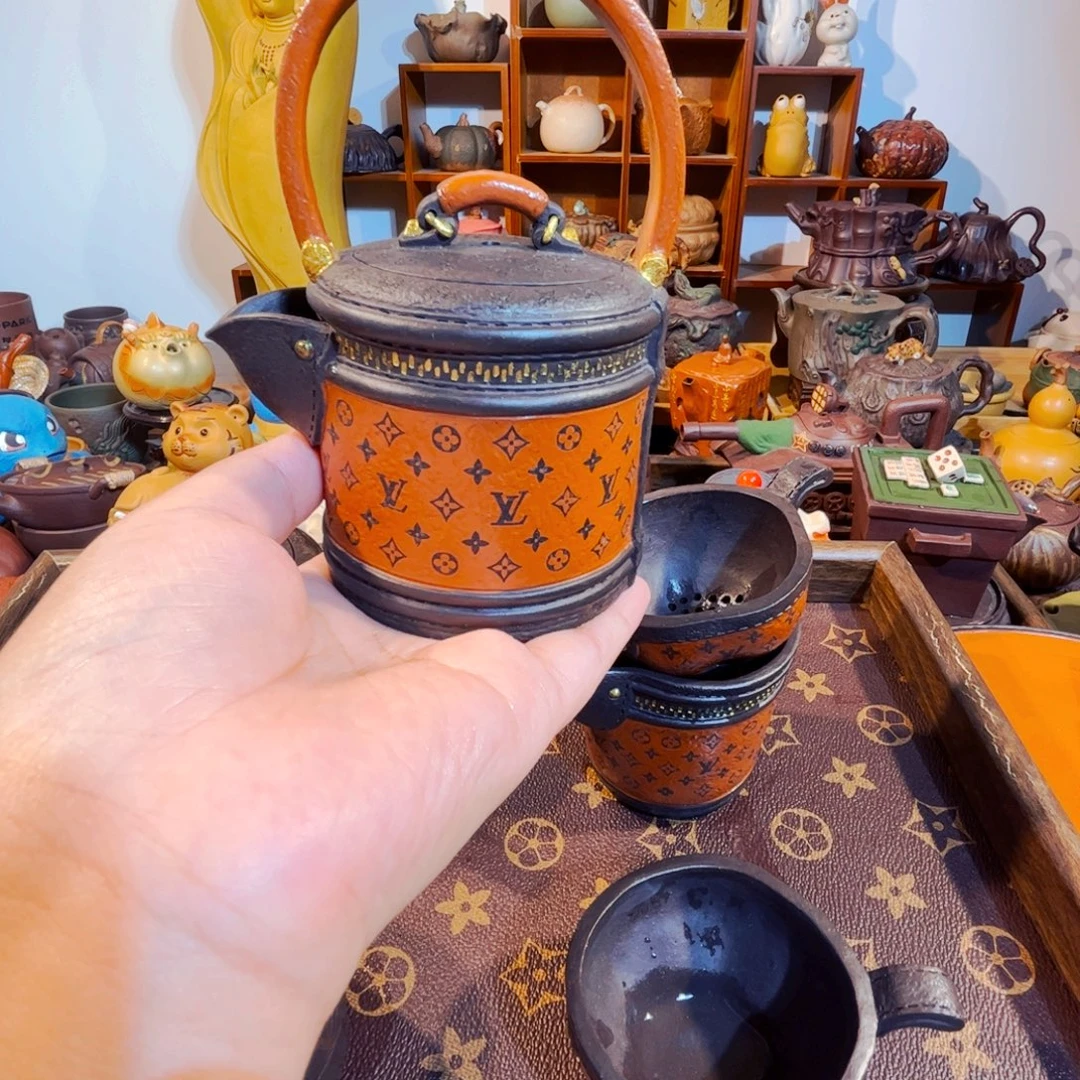 煤****紫砂茶宠纯手工手工制作过程