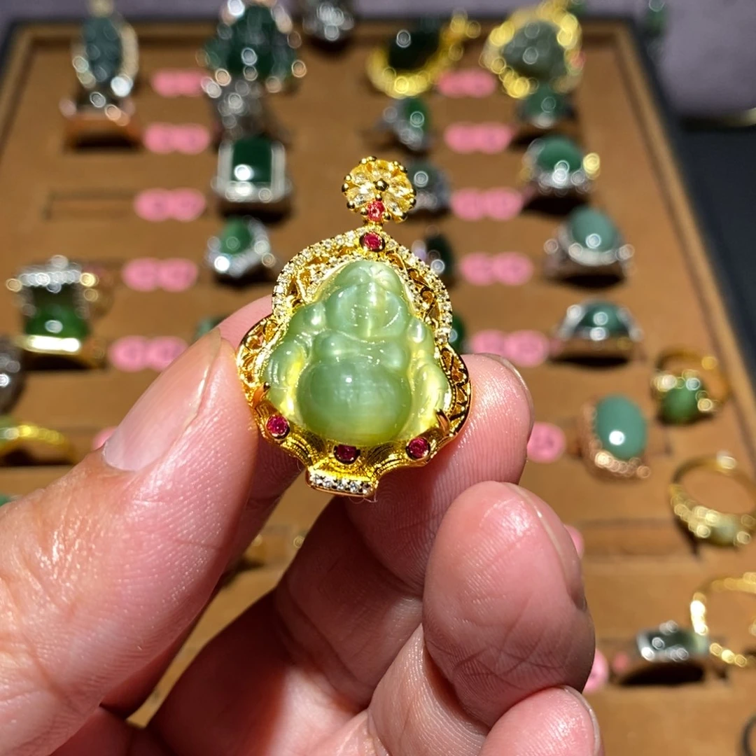 和田玉（碧玉）未镶嵌颈饰