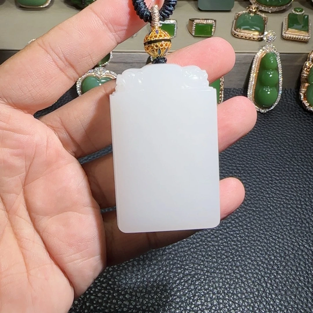 未镶嵌和田玉（白玉）挂件火*