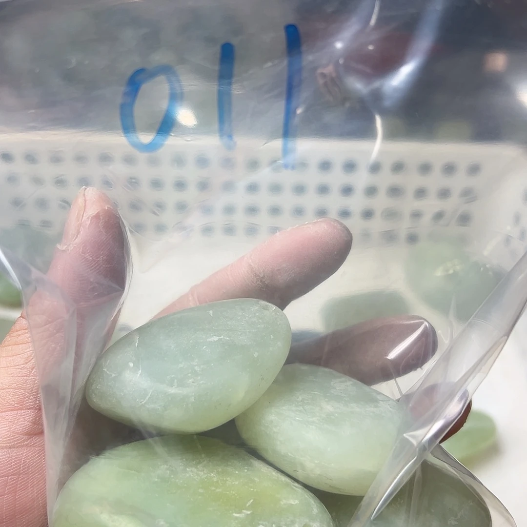 S***y蛇纹石玉未镶嵌鱼缸石 盆景石