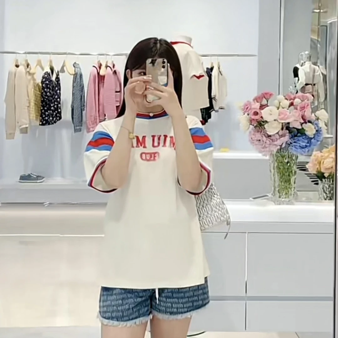 99新 MIU MIU/缪缪 xxb03/字母logo印花T恤 棉 xs码