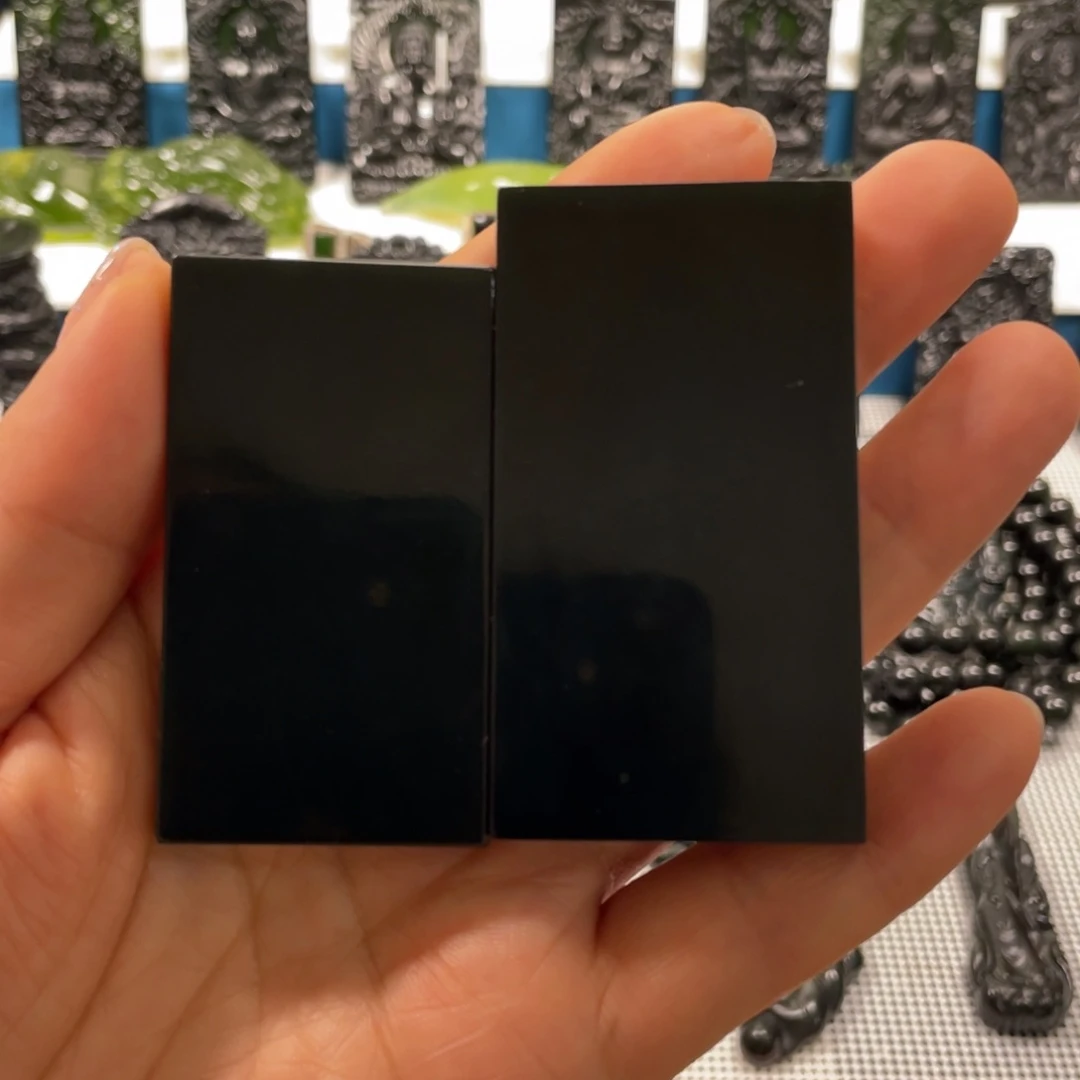 蛇纹石玉未镶嵌吊坠阳*。