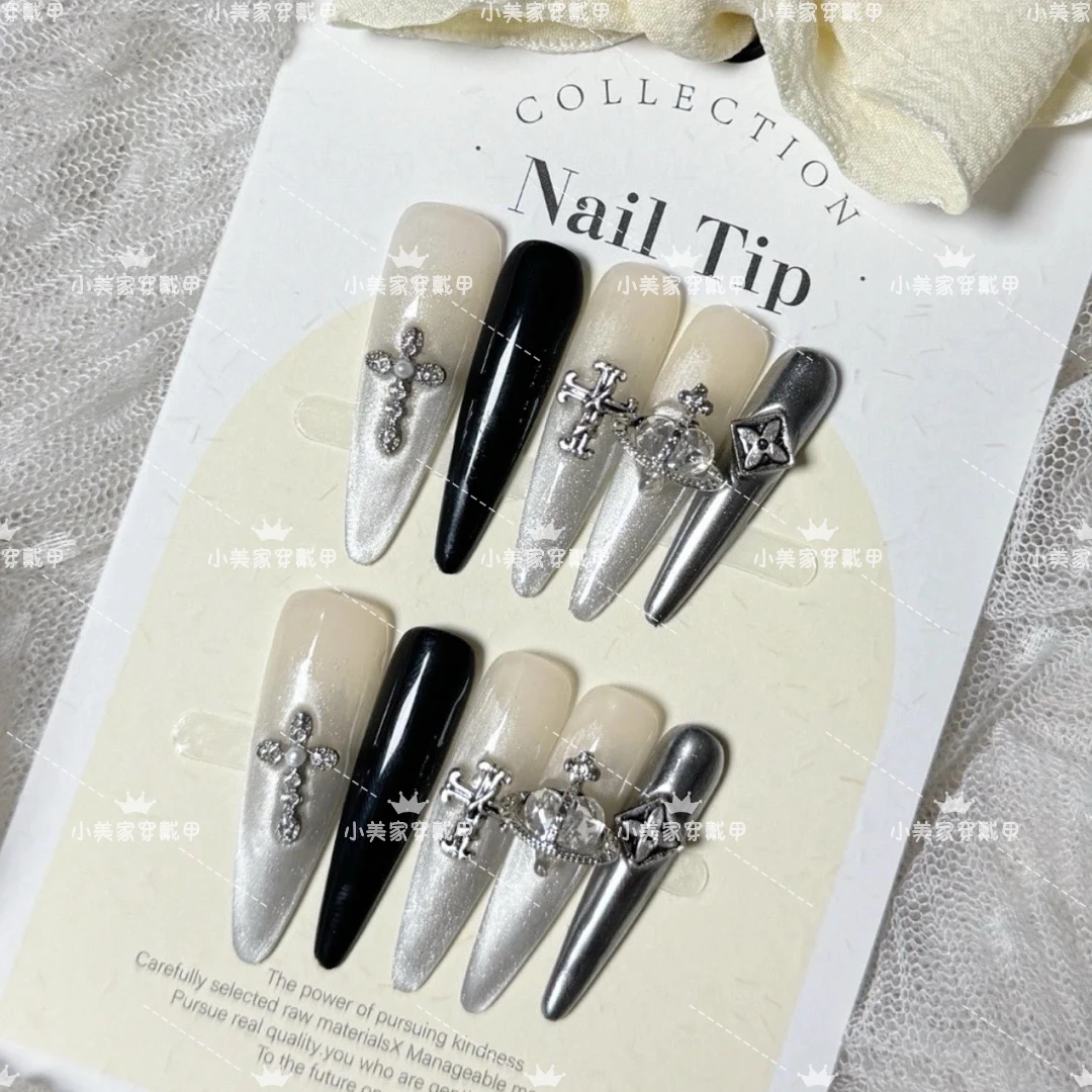 暗黑风十字架手工穿戴美甲2025新款高级感甜酷爆闪克罗心指甲贴片