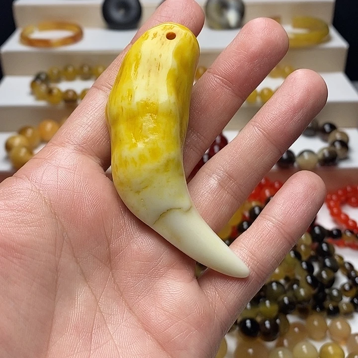 红***波骆驼牙手把手吧手串