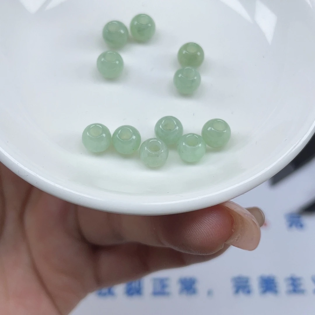 翡翠散珠卡6.6大孔珠11颗