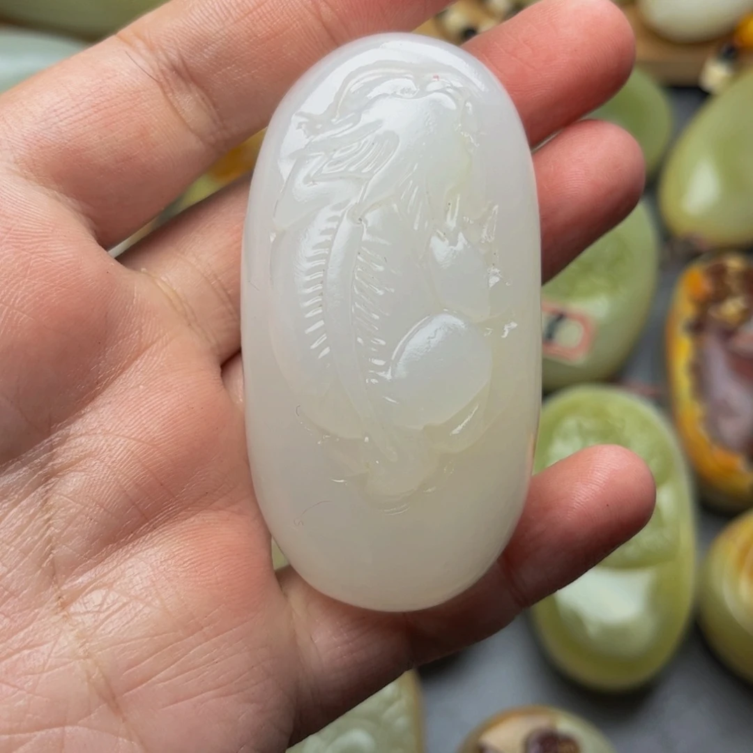 石材方解石手把件貔貅