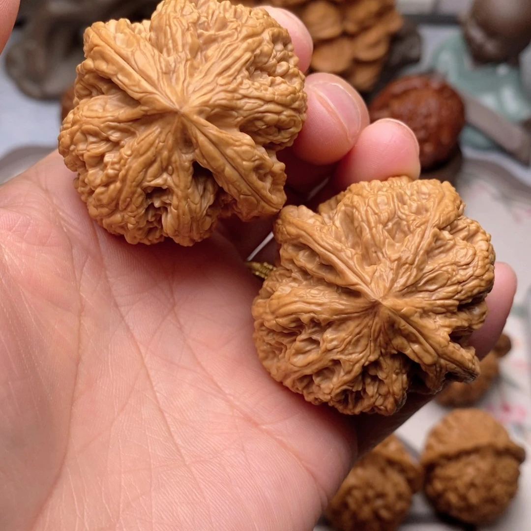 【闪购商品】文玩核桃把件粗筋45