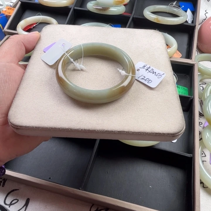 未镶嵌手镯和田玉玲珑美镯54.3