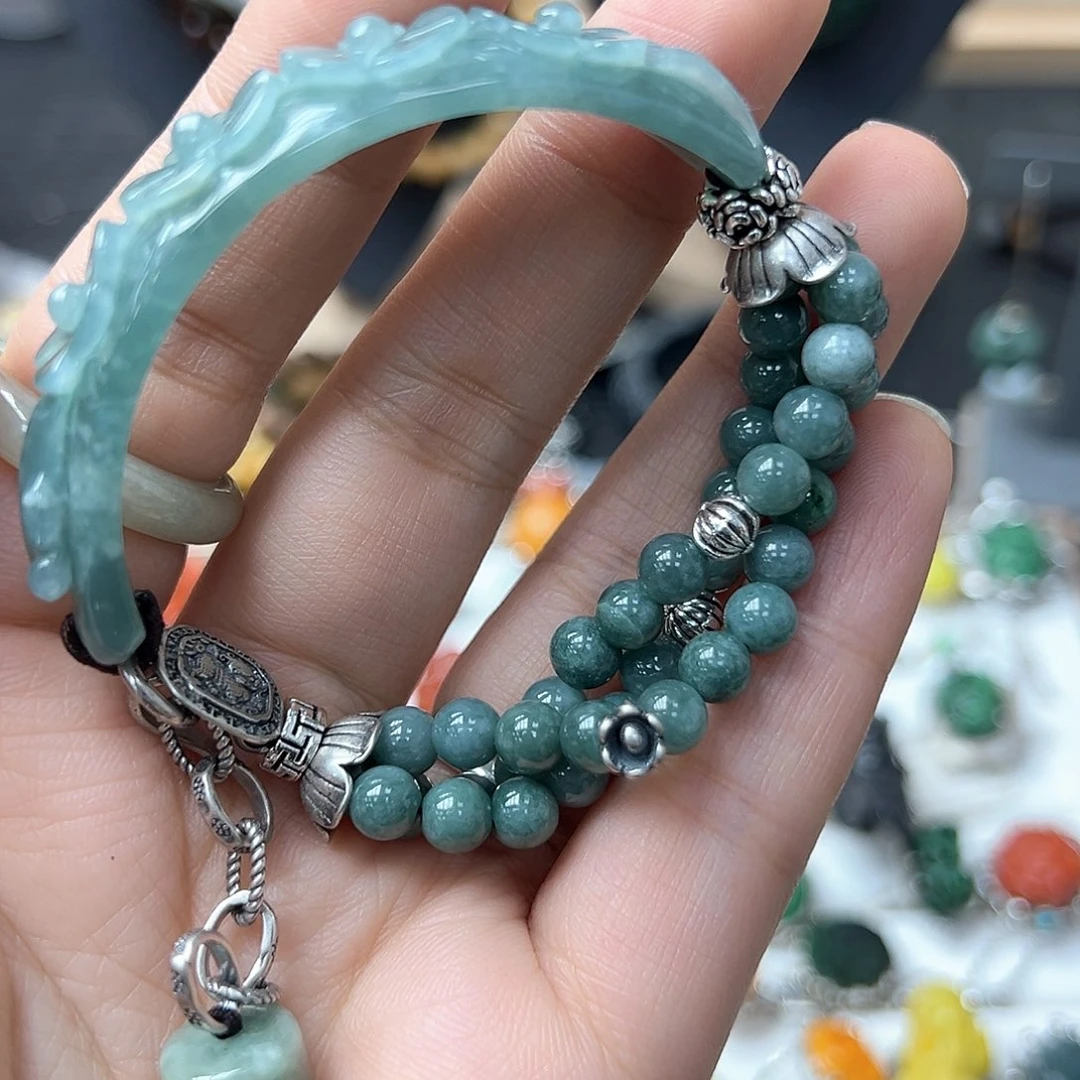 翡翠戒指未镶嵌土****屋炸