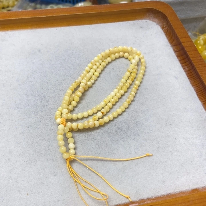 未镶嵌蜜蜡裸石多样性发货