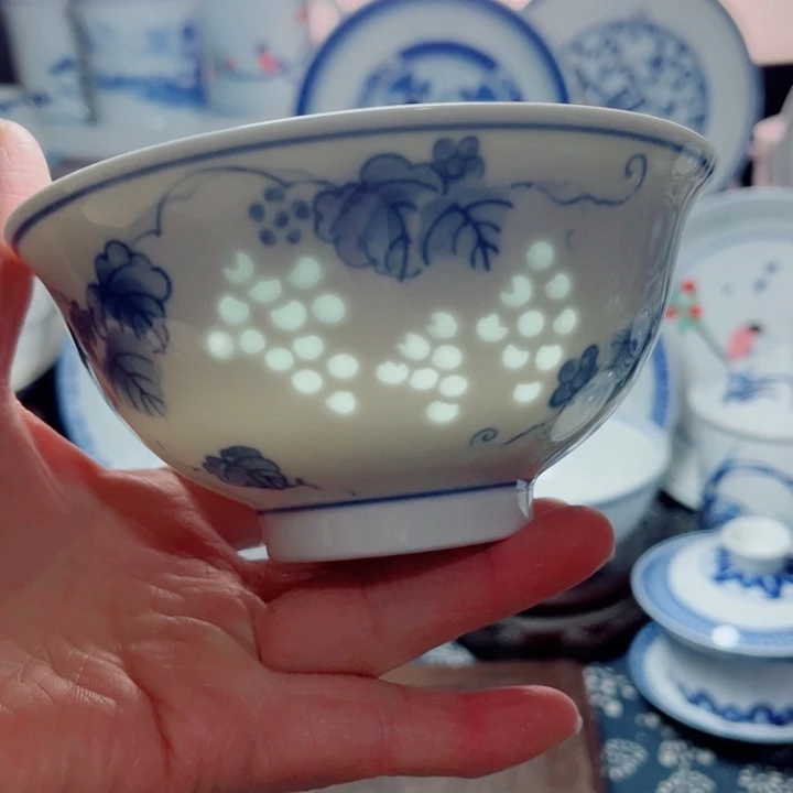 青花玲珑5寸饭碗葡萄