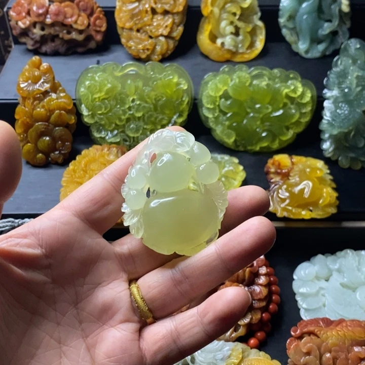 岫玉未镶嵌项链毛衣链