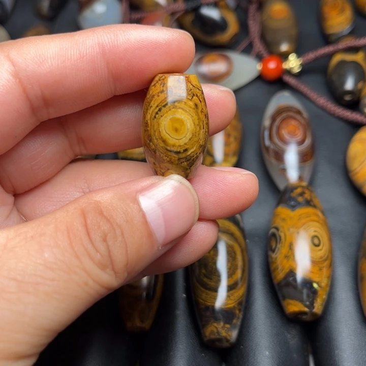 石英质玉珠宝半成品未镶嵌落*