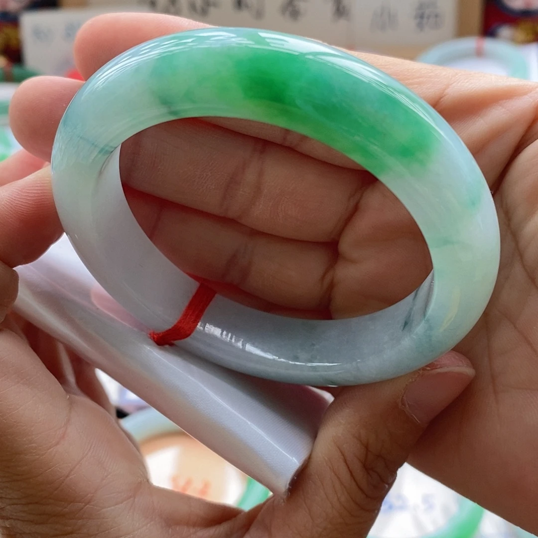 翡翠未镶嵌手镯13号