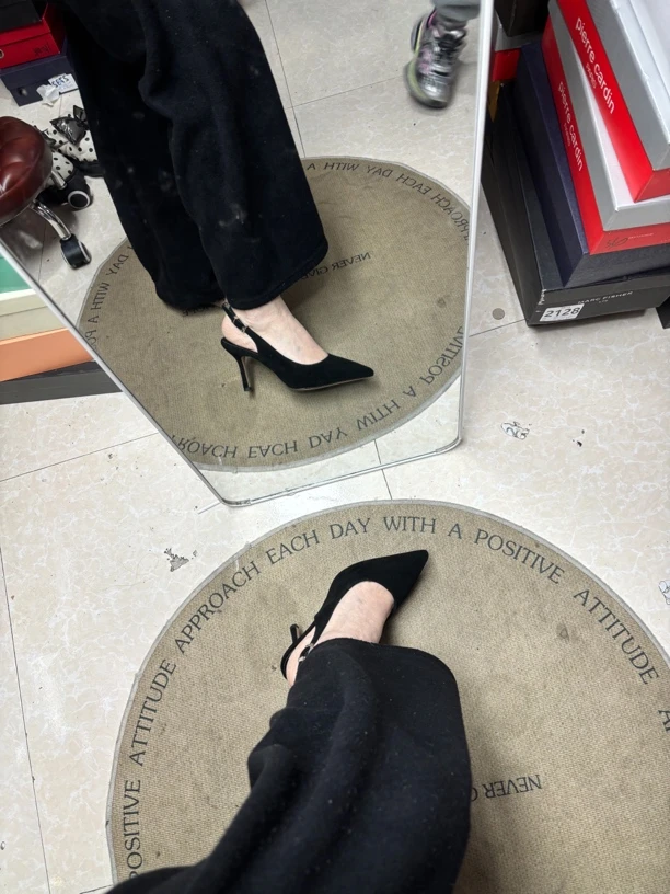 羊翻后空素版单鞋春夏真皮女鞋通勤百搭