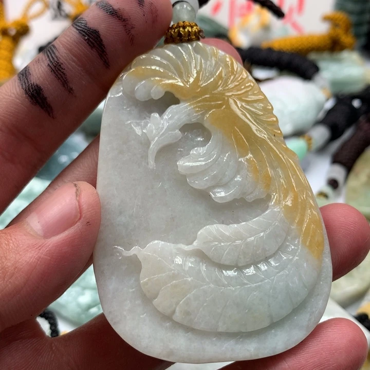 翡翠未镶嵌颈饰保真天然a货翡翠
