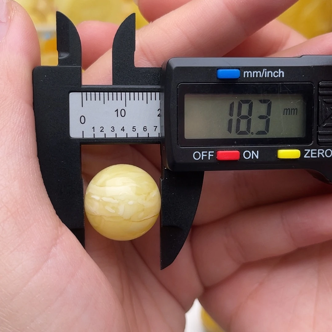 琥珀未镶嵌裸石蜜蜡圆珠梦