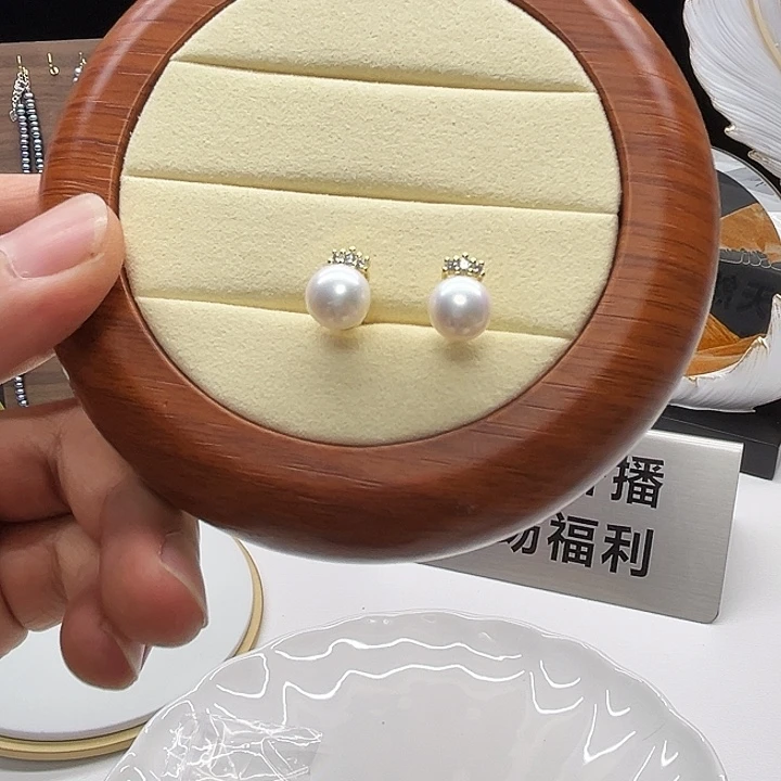 银S925镶嵌耳饰淡水珍珠