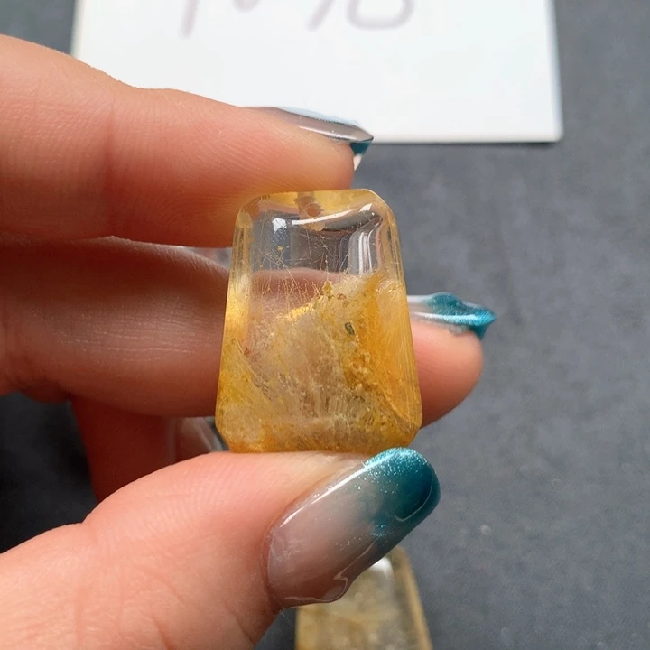 水晶颈饰未镶嵌静**埖水晶