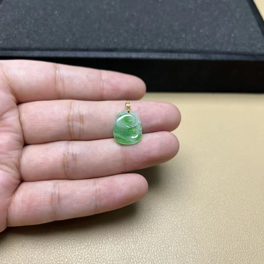 翡翠如意吊坠冰种飘辣阳绿水头好18K金诸事如意好运女士高贵