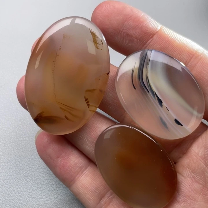 玛瑙/玉髓颈饰未镶嵌这**礼