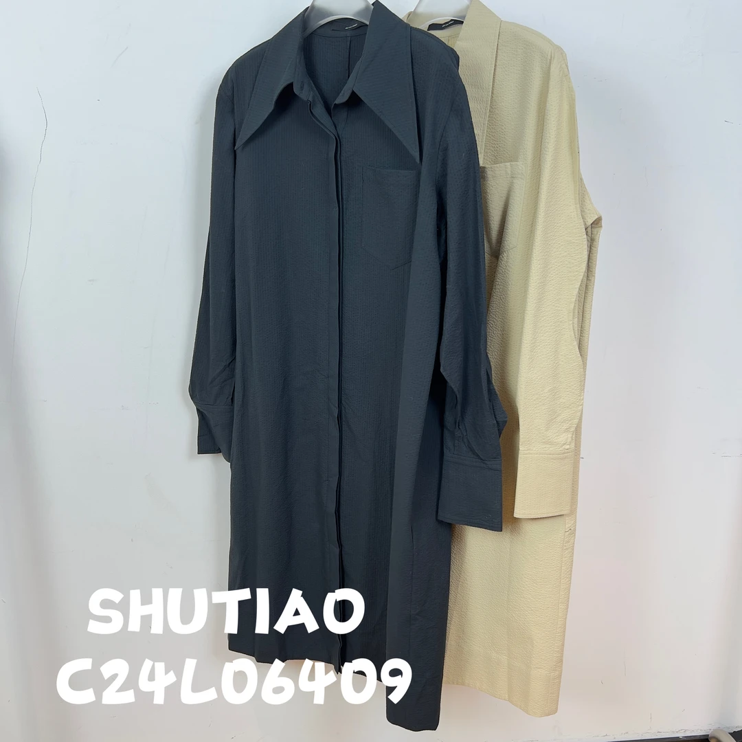 【SHUTIAO】2024秋冬：新款小众设计款连衣裙C24L06409