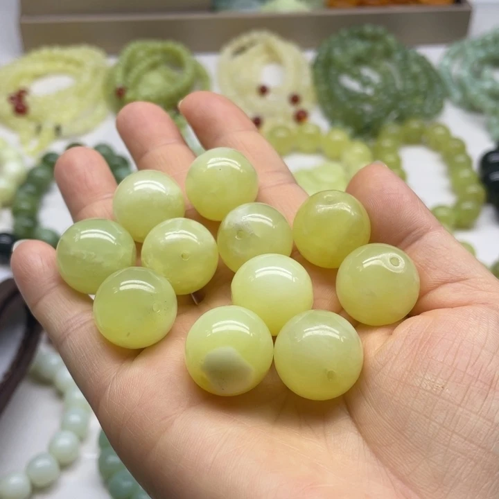 蛇纹石玉散珠1 1个未镶嵌清**莱