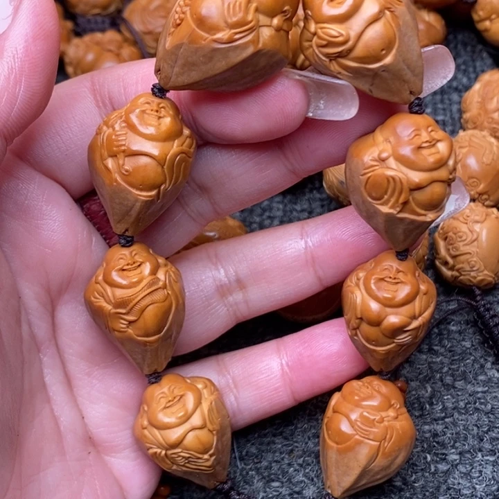 吊坠橄榄核干净利落镂空旅途咯哦哦