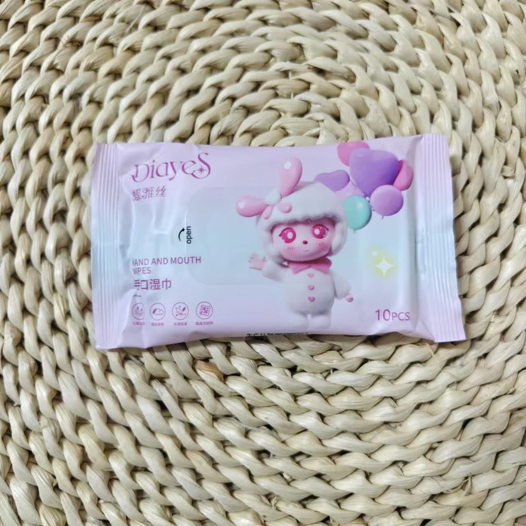 3112   便携装手口湿巾（2026/8月）