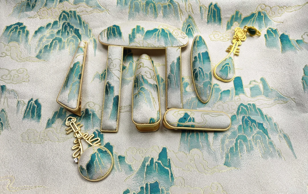 直播链接非直播勿拍  宋锦发夹手工饰（同款布料花色不定接受者拍）